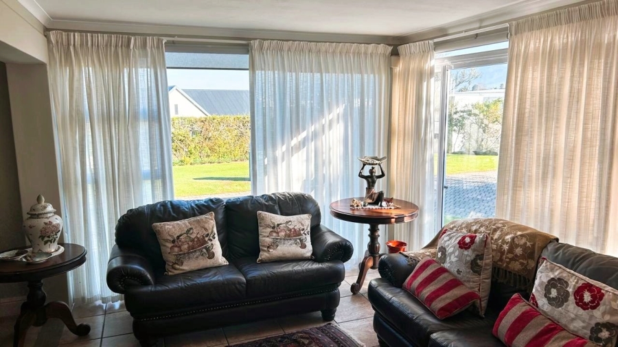 3 Bedroom Property for Sale in Kingswood Golf Estate Western Cape